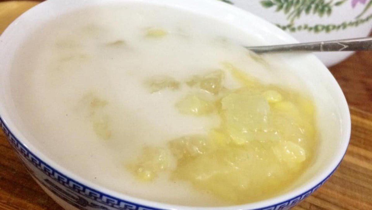 Chén chè nha đam đậu xanh nước cốt dừa thơm béo