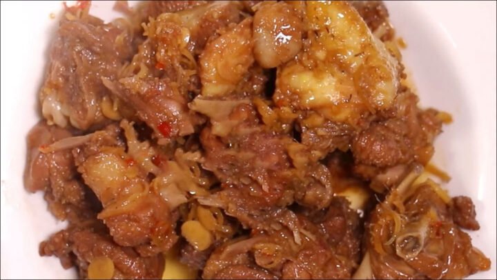 Chọn mua thịt vịt tươi ngon