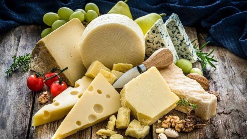 Cream cheese với các loại trái cây và hạt, lựa chọn lành mạnh cho những ai quan tâm cream cheese bao nhiêu calo