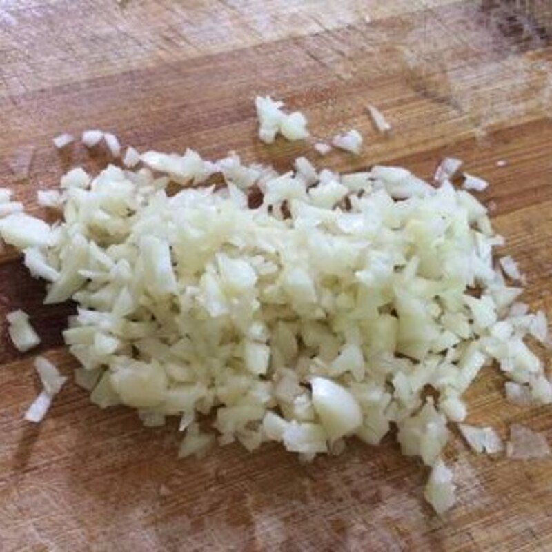 Củ cải khô đã ngâm mềm chuẩn bị chế biến