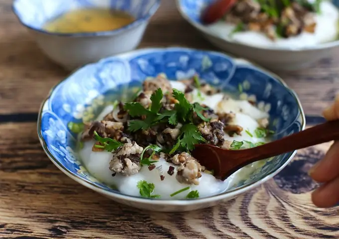 Cách Nấu Bánh Đúc Nóng Thơm Ngon Chuẩn Vị Tại Nhà