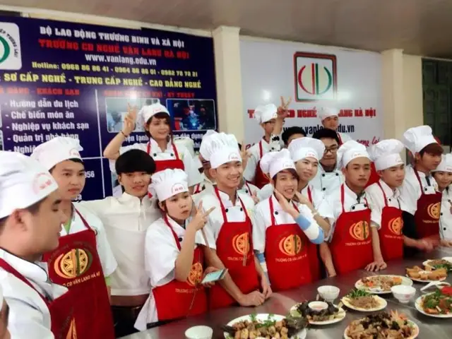 Hướng dẫn chi tiết: Dạy nấu các món ăn ngon tại nhà