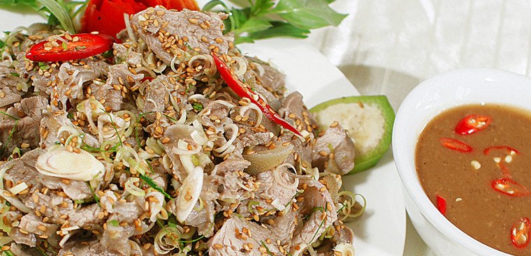 Đĩa bê tái chanh thành phẩm với màu sắc hấp dẫn và hương vị đặc trưng