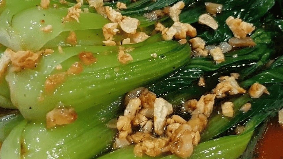 Đĩa cải thìa xào thơm ngon giòn ngọt