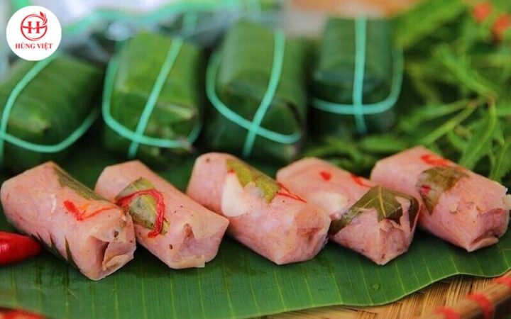 Đĩa nem thịt sống tươi ngon chuẩn bị