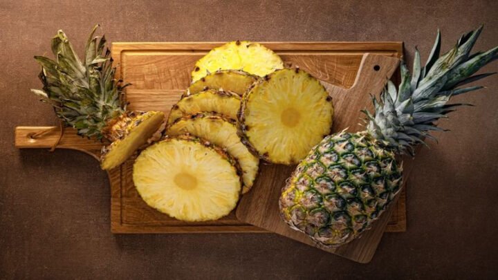 Giá trị calo trong 100g dứa tươi nguyên chất