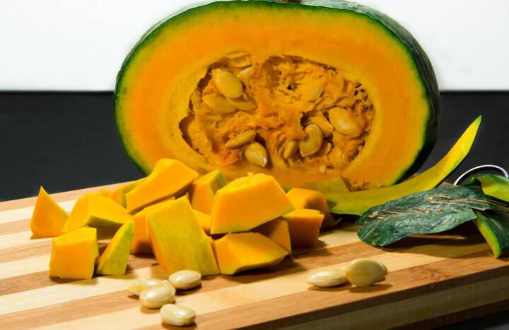 Giá trị dinh dưỡng trong 100g bí đỏ tươi