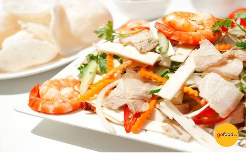 gỏi củ hủ dừa tôm thịt