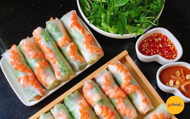 gỏi cuốn tôm thịt