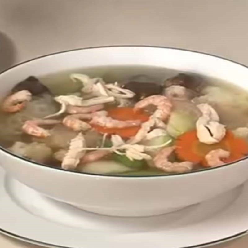 Hoàn thành tô canh bóng bì