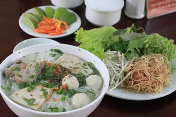 Hướng Dẫn Chi Tiết: Học Cách Nấu Bún Mọc Chuẩn Vị Gia Đình Hướng Dẫn Chi Tiết: Học Cách Nấu Bún Mọc Chuẩn Vị Gia Đình