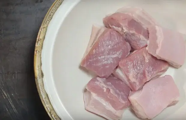 Bước 1: Sơ chế nguyên liệu