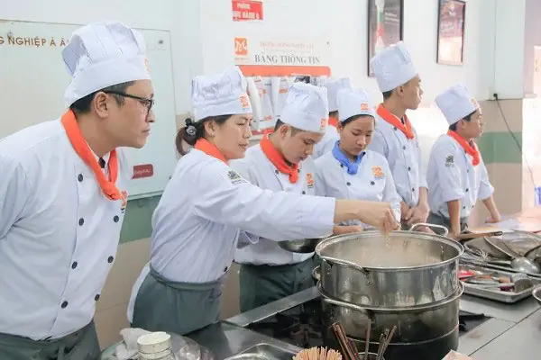 Cách Nấu Xôi Cúc Thơm Dẻo, Chuẩn Vị: Hướng Dẫn Chi Tiết Cách Nấu Xôi Cúc Thơm Dẻo, Chuẩn Vị: Hướng Dẫn Chi Tiết