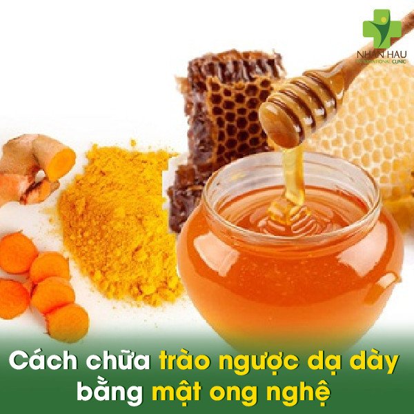 Hỗn hợp tinh bột nghệ và mật ong vàng óng, bài thuốc tự nhiên chữa đau dạ dày