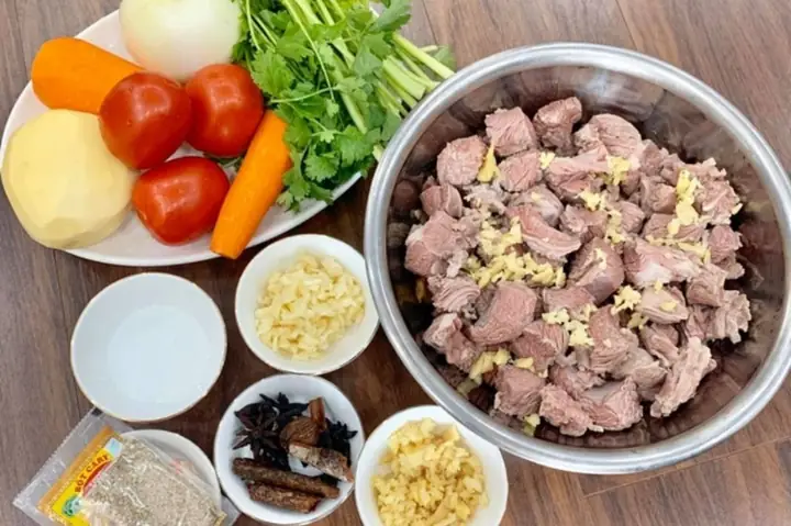 hướng dẫn cách nấu bò sốt vang hướng dẫn cách nấu bò sốt vang