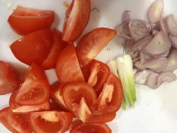 Làm Thế Nào Để Nấu Bún Riêu Cua Ngon Chuẩn Vị Tại Nhà?