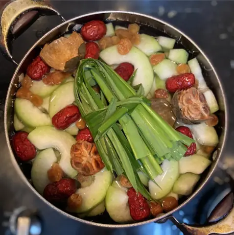 Hướng dẫn cách nấu sâm bí đao thanh mát tại nhà