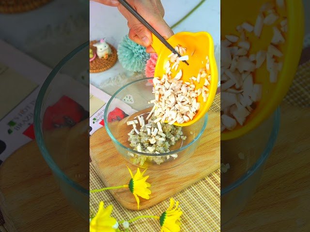 Hướng dẫn nấu cháo bào ngư nấm, cà rốt, rau cải