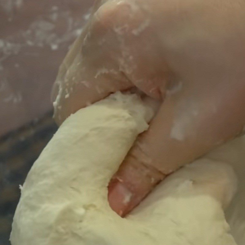 Khối bột vỏ bánh tortilla màu xanh lá từ rau bina