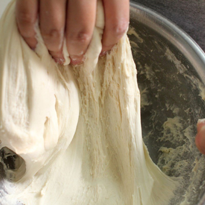 Kỹ thuật nhào bột bánh bao giúp vỏ bánh mềm mịn và dai ngon