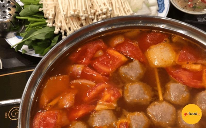 Lẩu cá thác lác chua cay