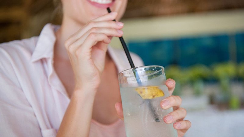 Lợi ích sức khỏe từ dừa khi biết 1 quả dừa bao nhiêu calo và sử dụng đúng cách.