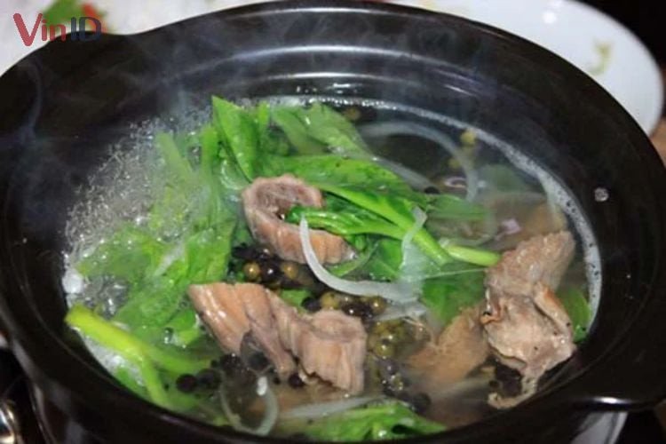 Luộc bao tử và hạt sen cho mềm