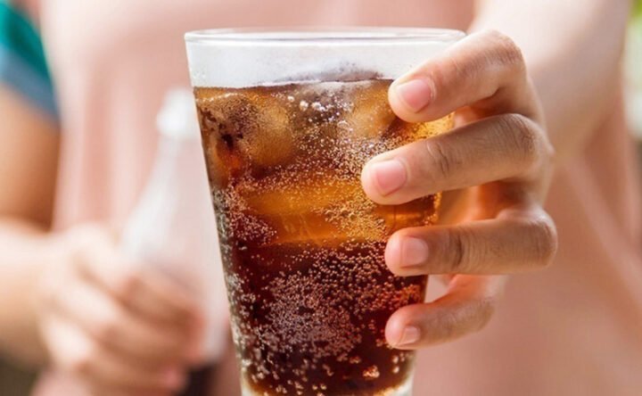 Lượng calo trong một cốc coca và tác động đến sức khỏe
