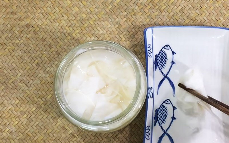 Măng ngâm nước lọc