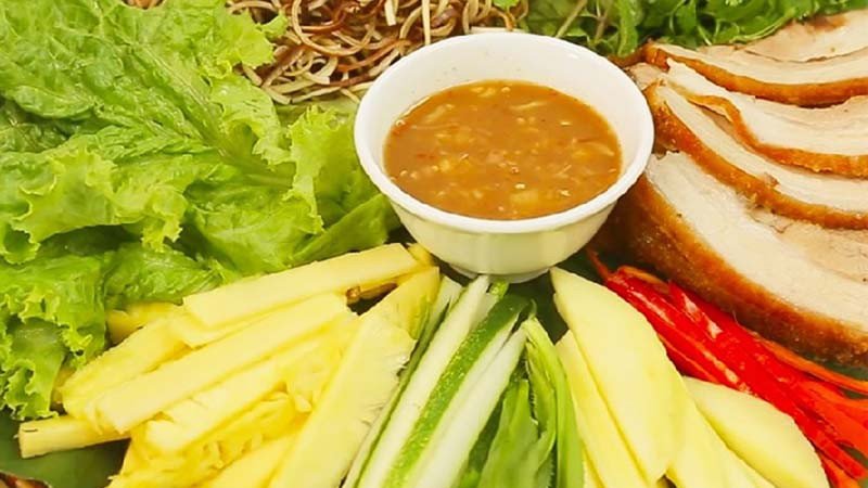 Món bánh tráng cuốn thịt heo ngon đủ vị đã hoàn thành