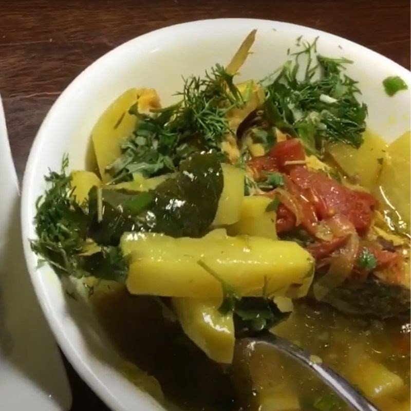 Món canh su hào cá chép thơm ngon, bổ dưỡng