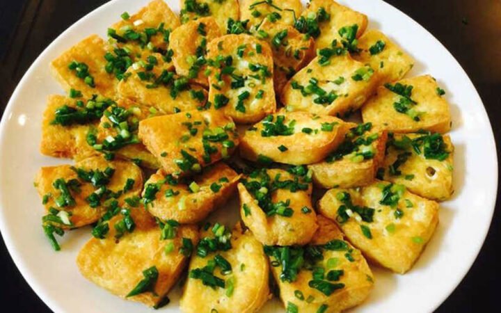 món đậu tẩm hành chiên vàng