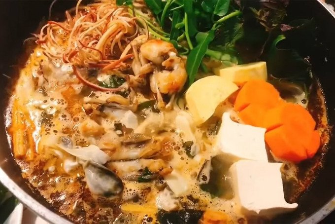 Món lẩu ếch chua ngọt miền Bắc sau khi hoàn thành