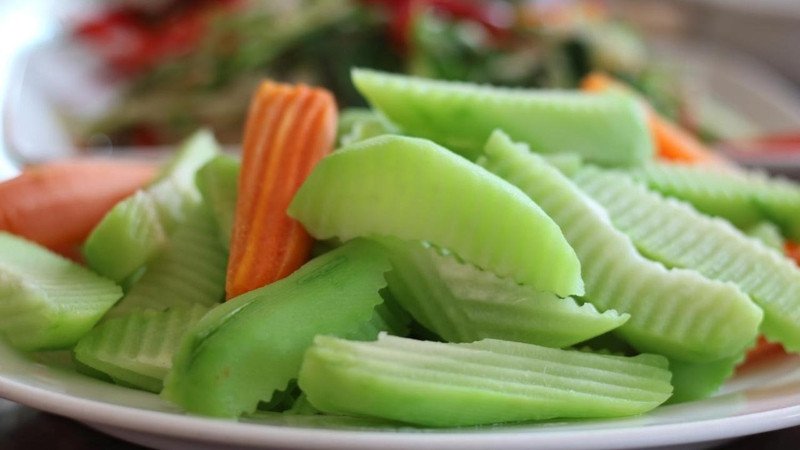 Món su su luộc đơn giản, thanh mát, ít calo