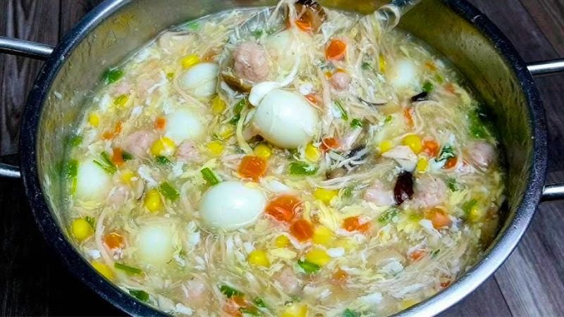 Món súp thịt băm trứng cút thành phẩm thơm ngon, hấp dẫn