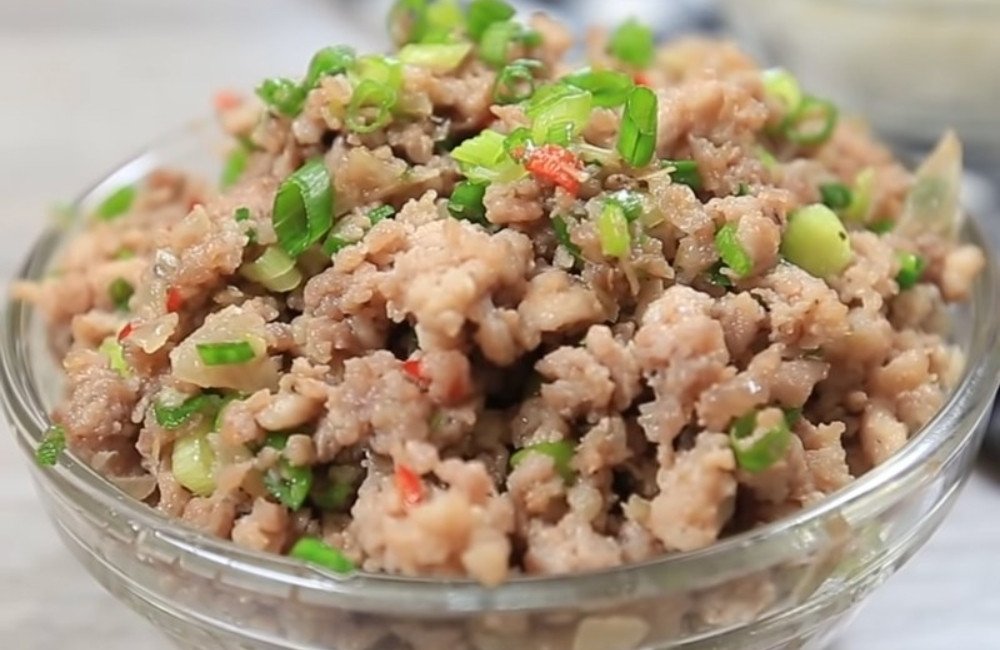 Món thịt băm xào sả ớt hấp dẫn đã hoàn thành