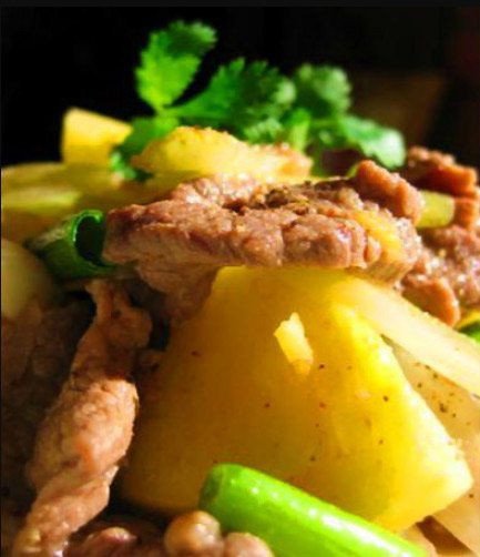 Món thịt bò xào dứa dễ làm, chua ngọt hài hòa và hấp dẫn