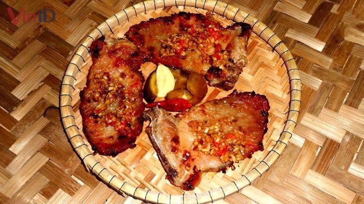 Món thịt cốt lết ướp sả thơm nồng