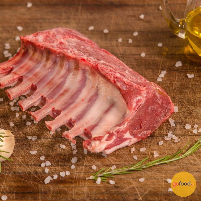 Món thịt cừu đã chế biến sau khi được ngâm nước chè xanh, đảm bảo không còn mùi khó chịu