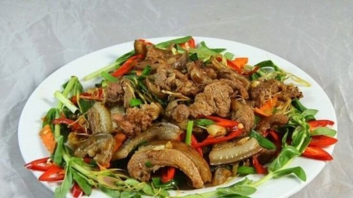 Món thịt lợn xào lăn thơm lừng, hấp dẫn