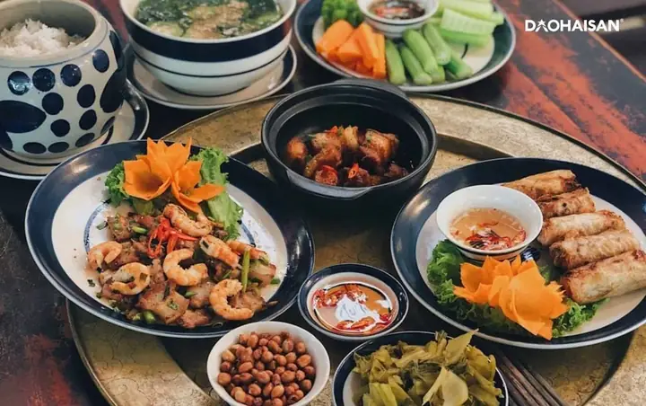 Khám Phá Một Số Món Ăn Ngon Đơn Giản Cho Bữa Ăn Hàng Ngày Khám Phá Một Số Món Ăn Ngon Đơn Giản Cho Bữa Ăn Hàng Ngày