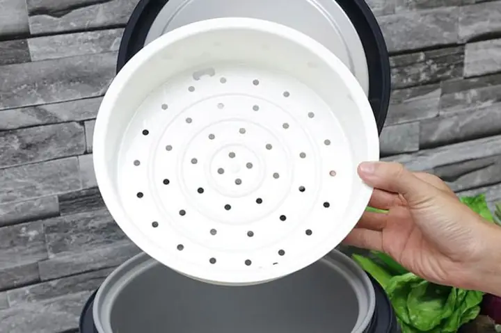 Nấu Cách Thủy Là Gì? Hướng Dẫn Kỹ Thuật Nấu Ăn Chuẩn Vị