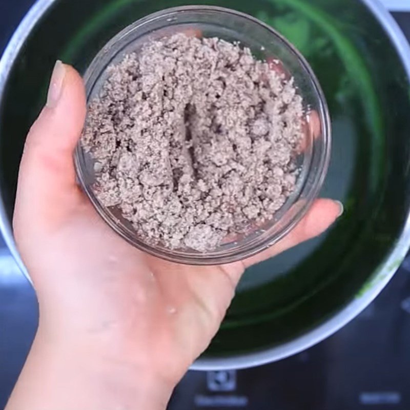 Nấu cháo cua biển rau ngót