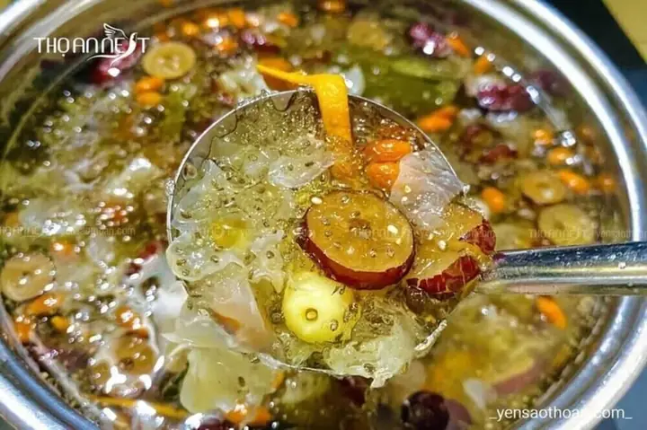 Hướng Dẫn Chi Tiết Cách Nấu Yến Sào Đúng Cách Tại Nhà