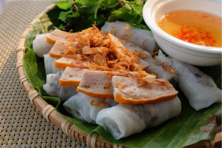 Nên ăn bánh ướt vào buổi sáng để cơ thể có thời gian tiêu hao năng lượng, hỗ trợ giảm cân