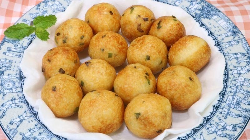 Nên chọn mua ở những nơi có uy tín và xem kỹ hạn dùng trước