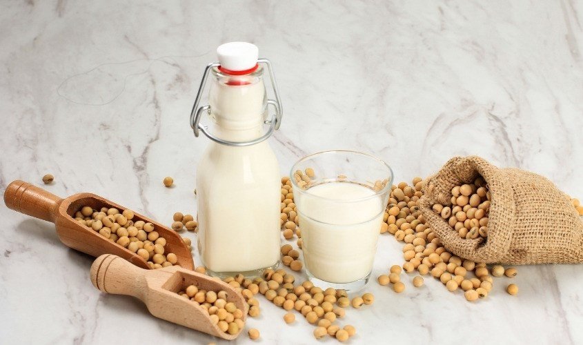 Nên uống sữa đậu nành Fami vào buổi sáng và buổi trưa để tối ưu hóa lợi ích