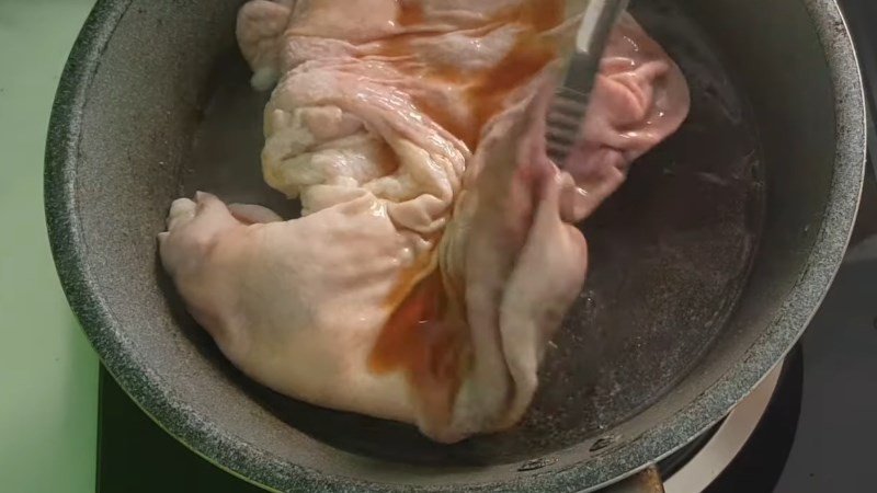 Ngâm dạ dày bò với nước mắm và gừng