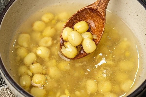 Nguyên liệu chính cho món chè đậu xanh hạt sen