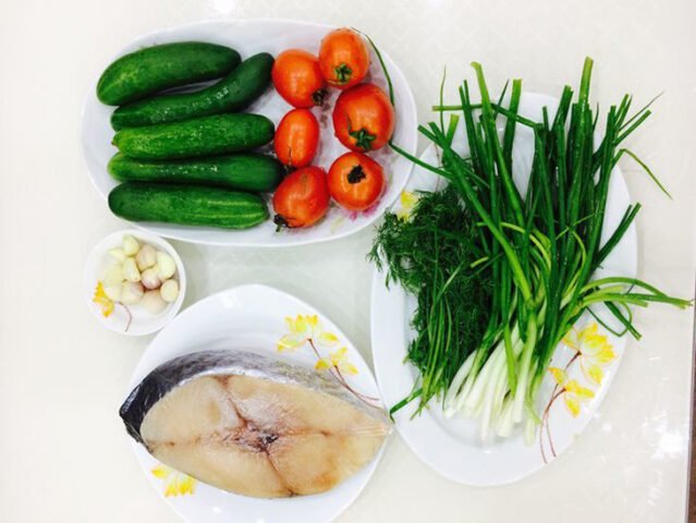 Nguyên liệu chuẩn bị cho cách nấu cá sốt cà chua tươi